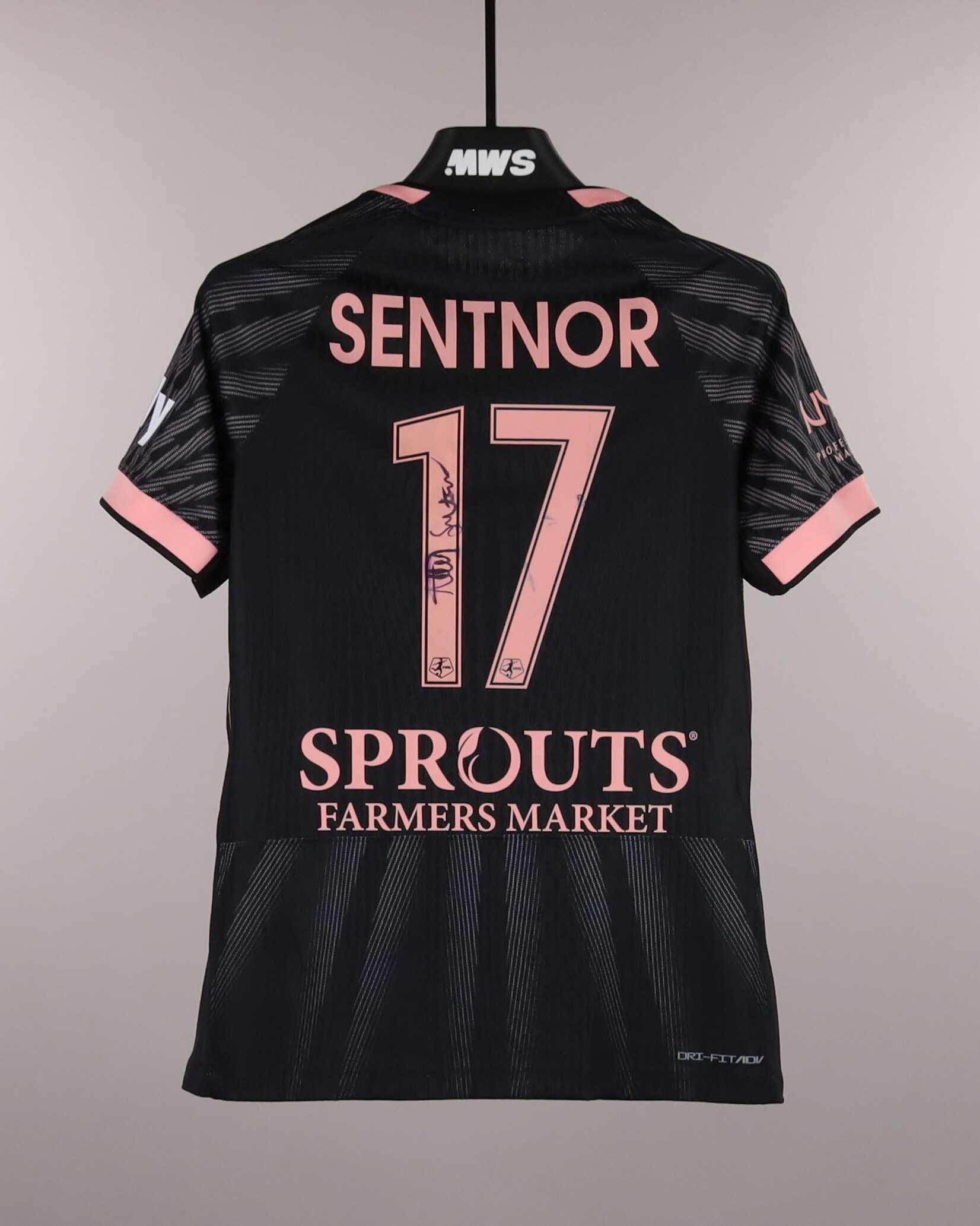 Ally Sentnor Angel City FC shirt