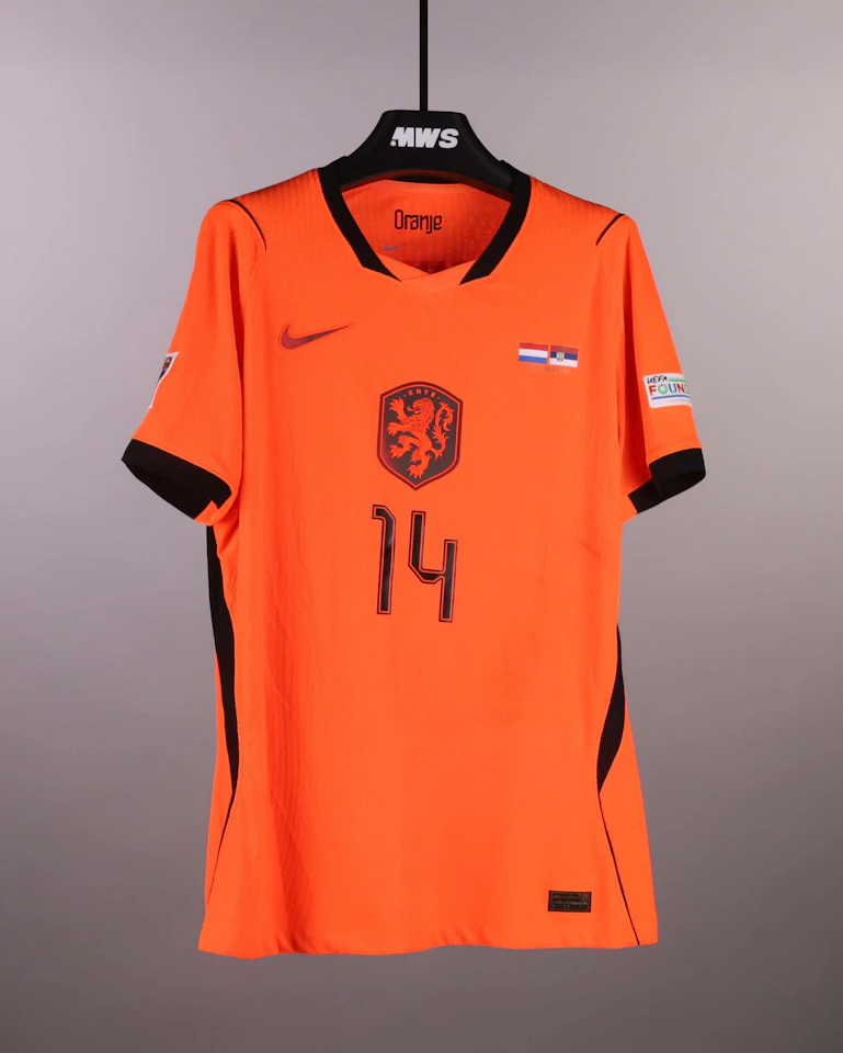 Netherlands-Trikot von Tijjani Reijnders