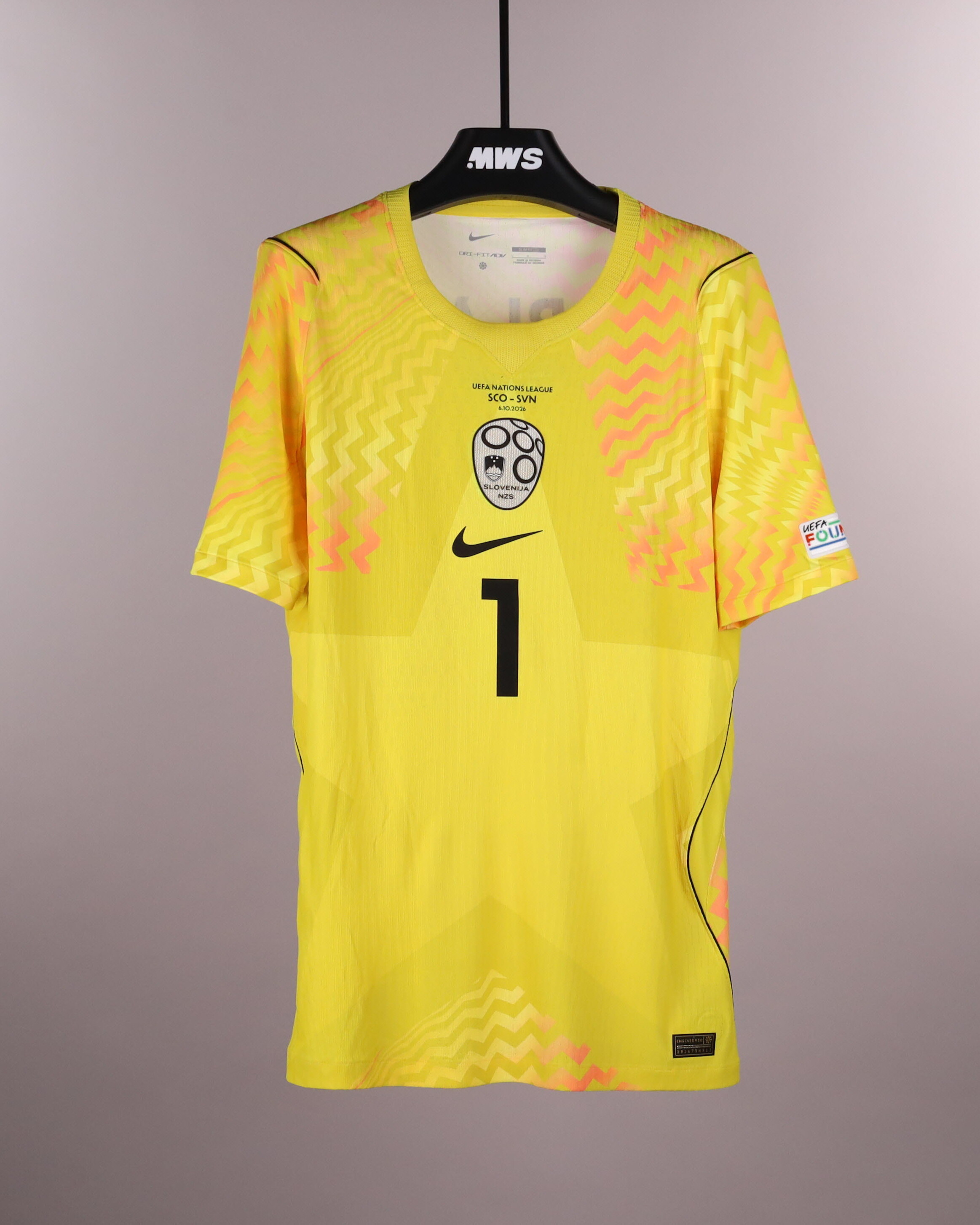 Jan Oblak Slovenia shirt