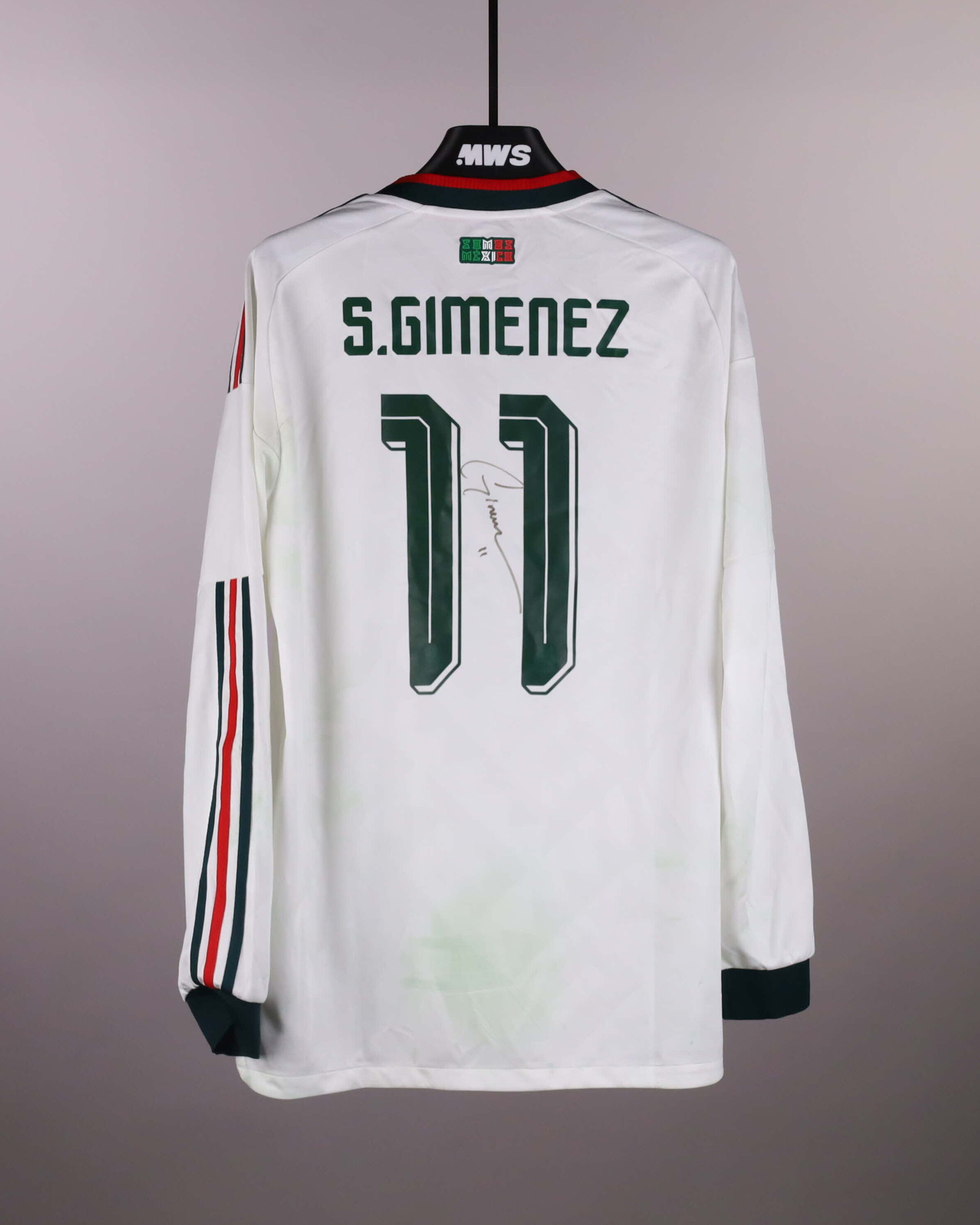 Santiago Gimenez Mexico shirt