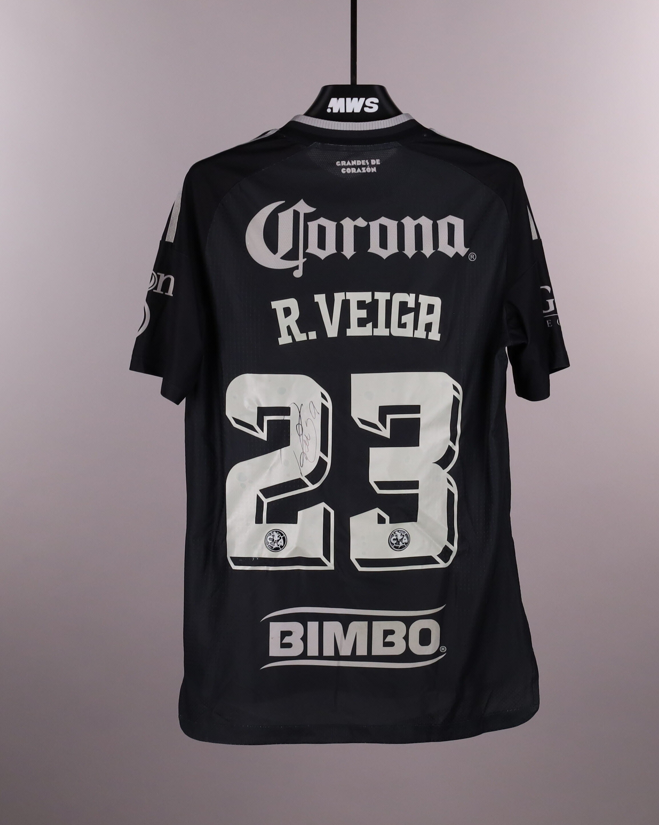 Raphael Veiga Club América shirt