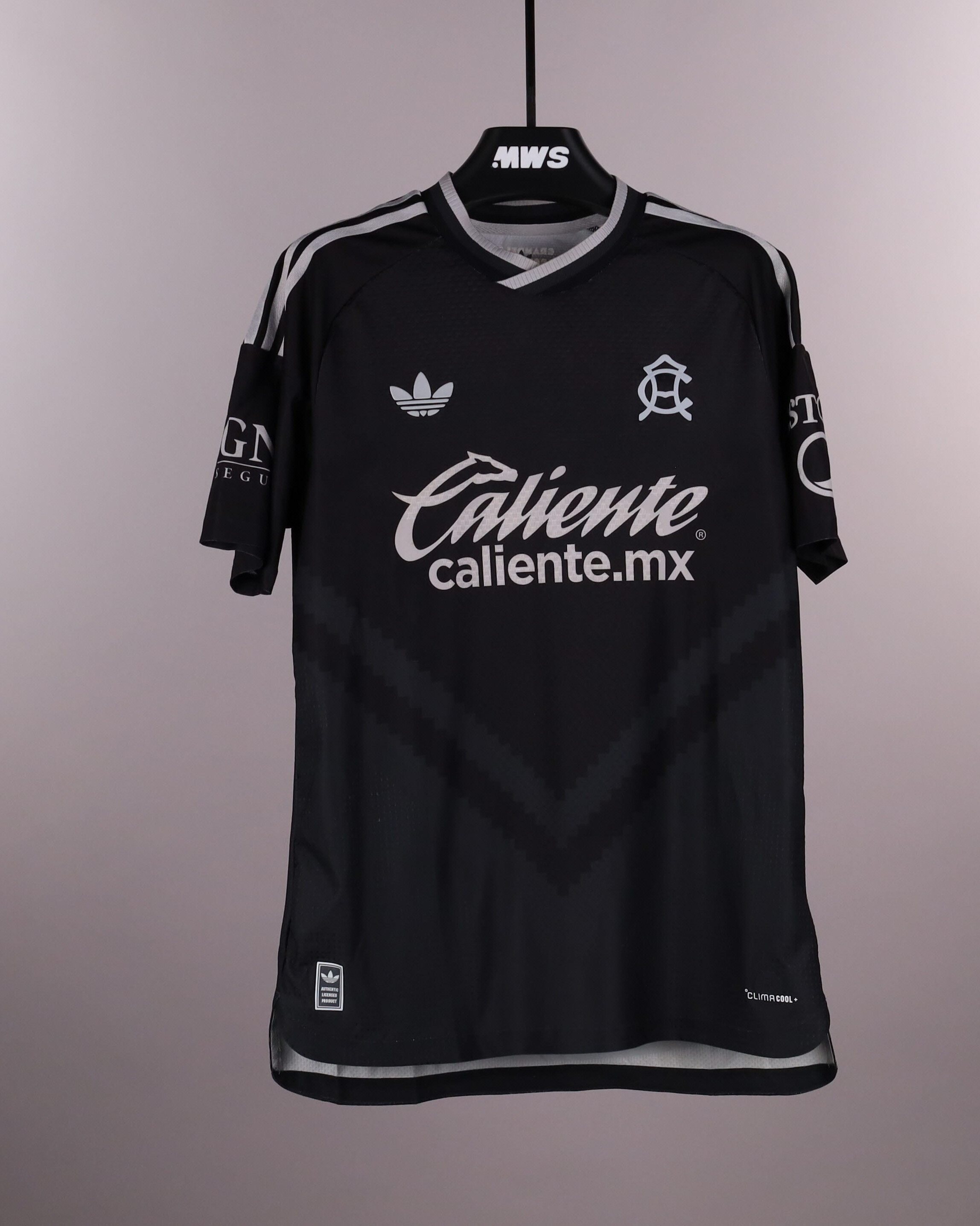 Santiago Ramos Mingo Club América shirt