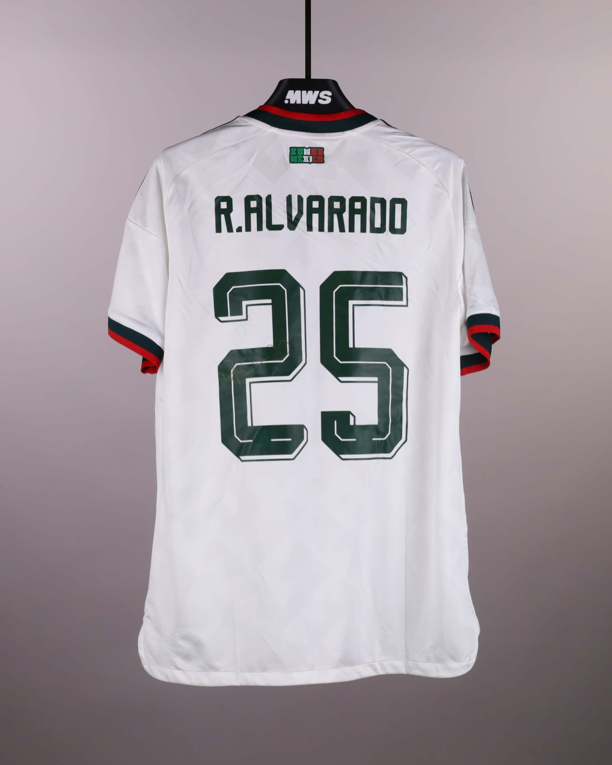 Roberto Alvarado Mexico shirt