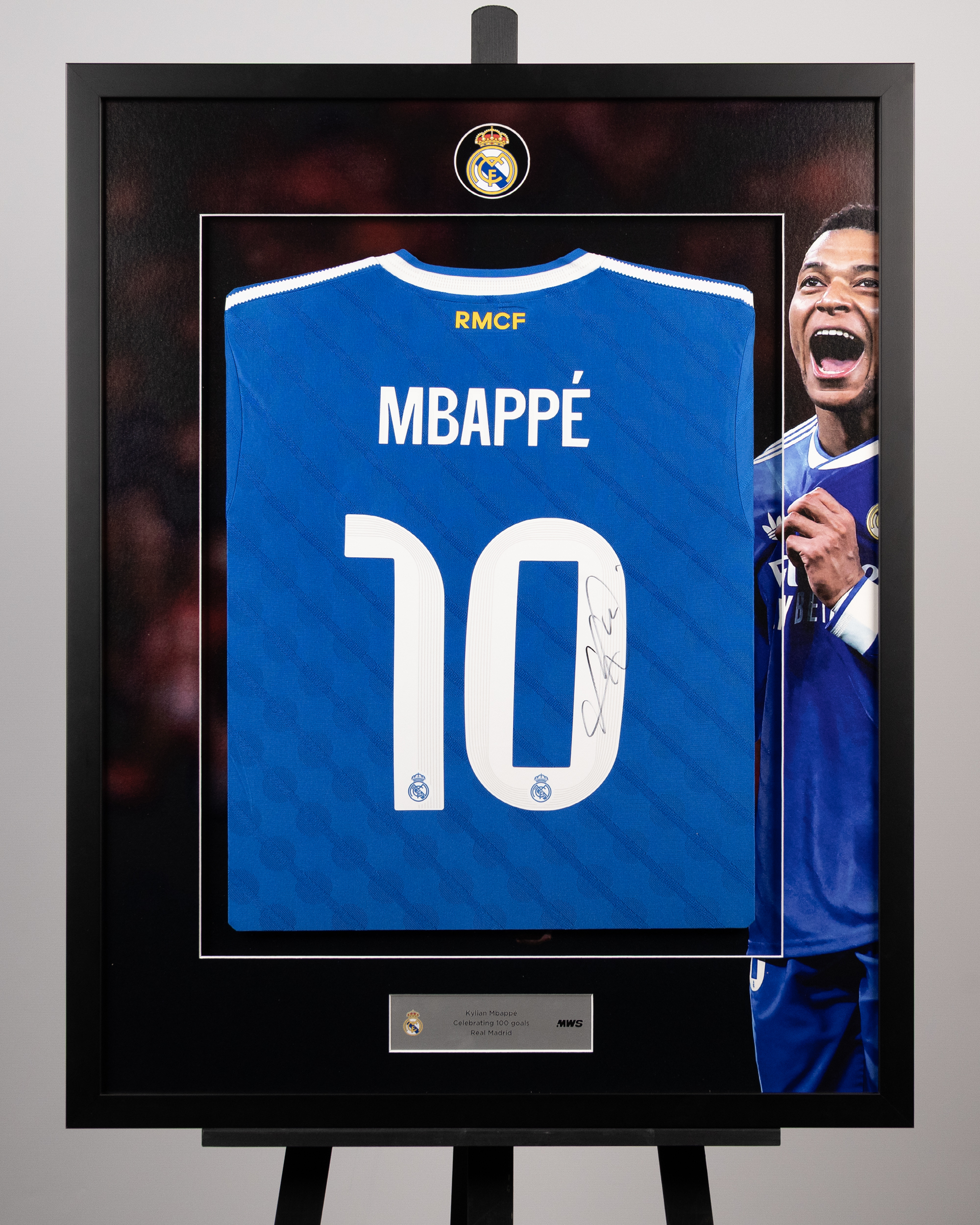 Kylian Mbappé Limited Edition Frame - 4 Real Madrid shirt