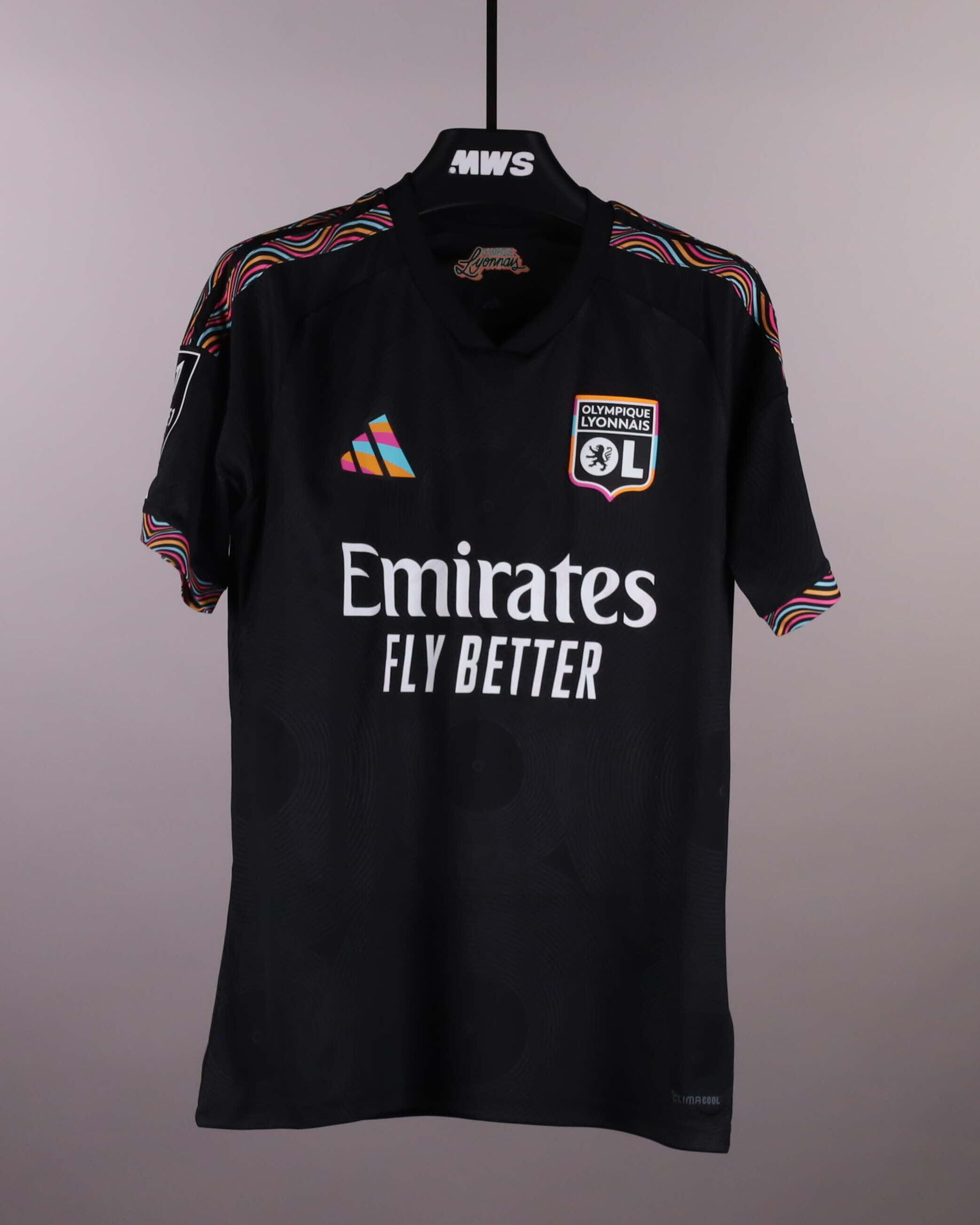 Corentin Tolisso Olympique Lyonnais shirt