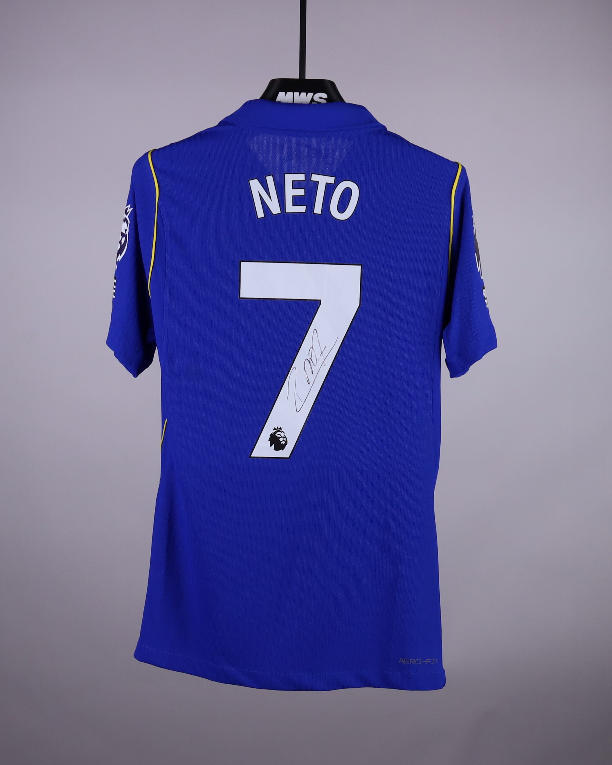 Pedro Neto Chelsea shirt