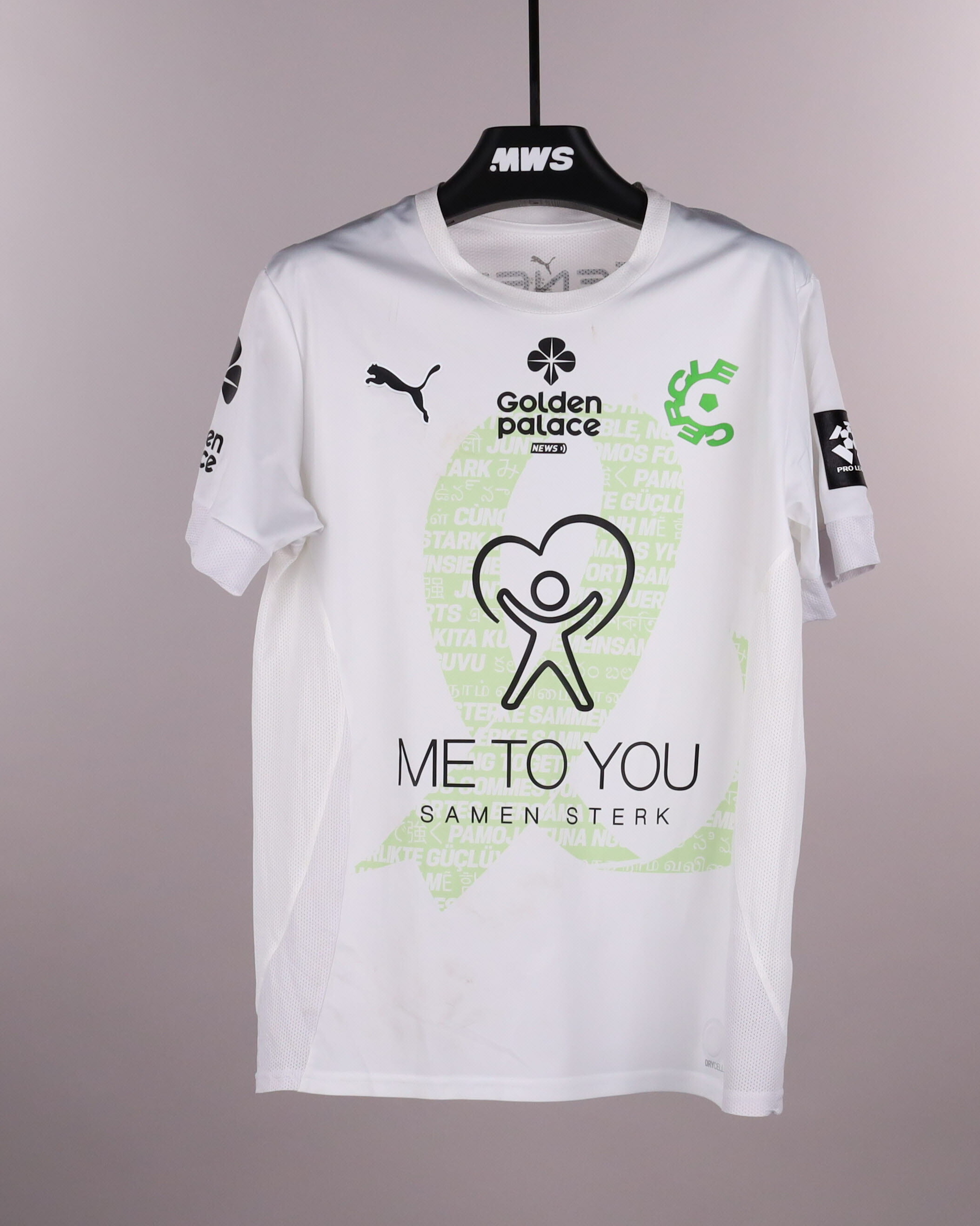 Abdoulie Manneh Cercle Brugge shirt