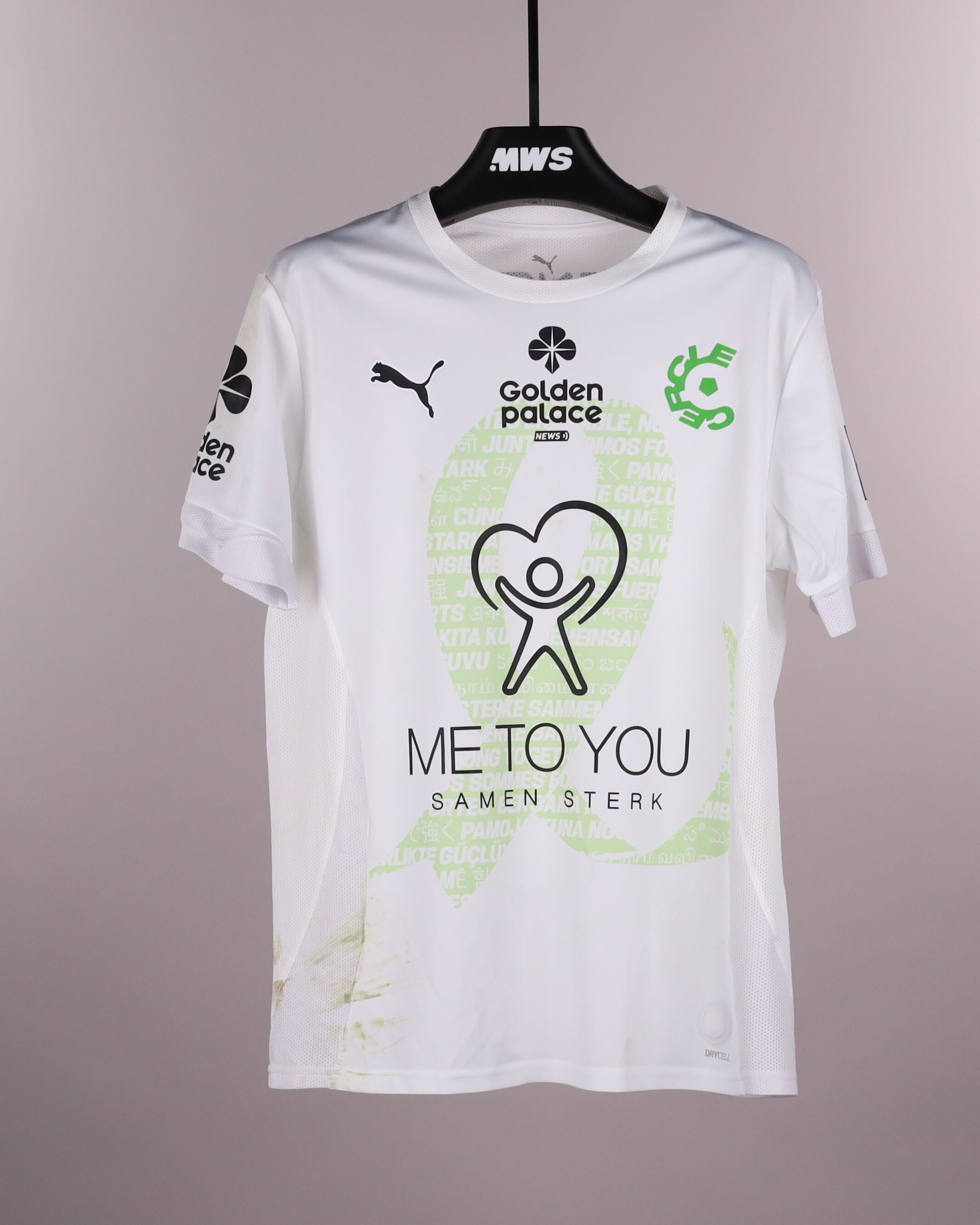 Gary Magnée (MI) Cercle Brugge shirt
