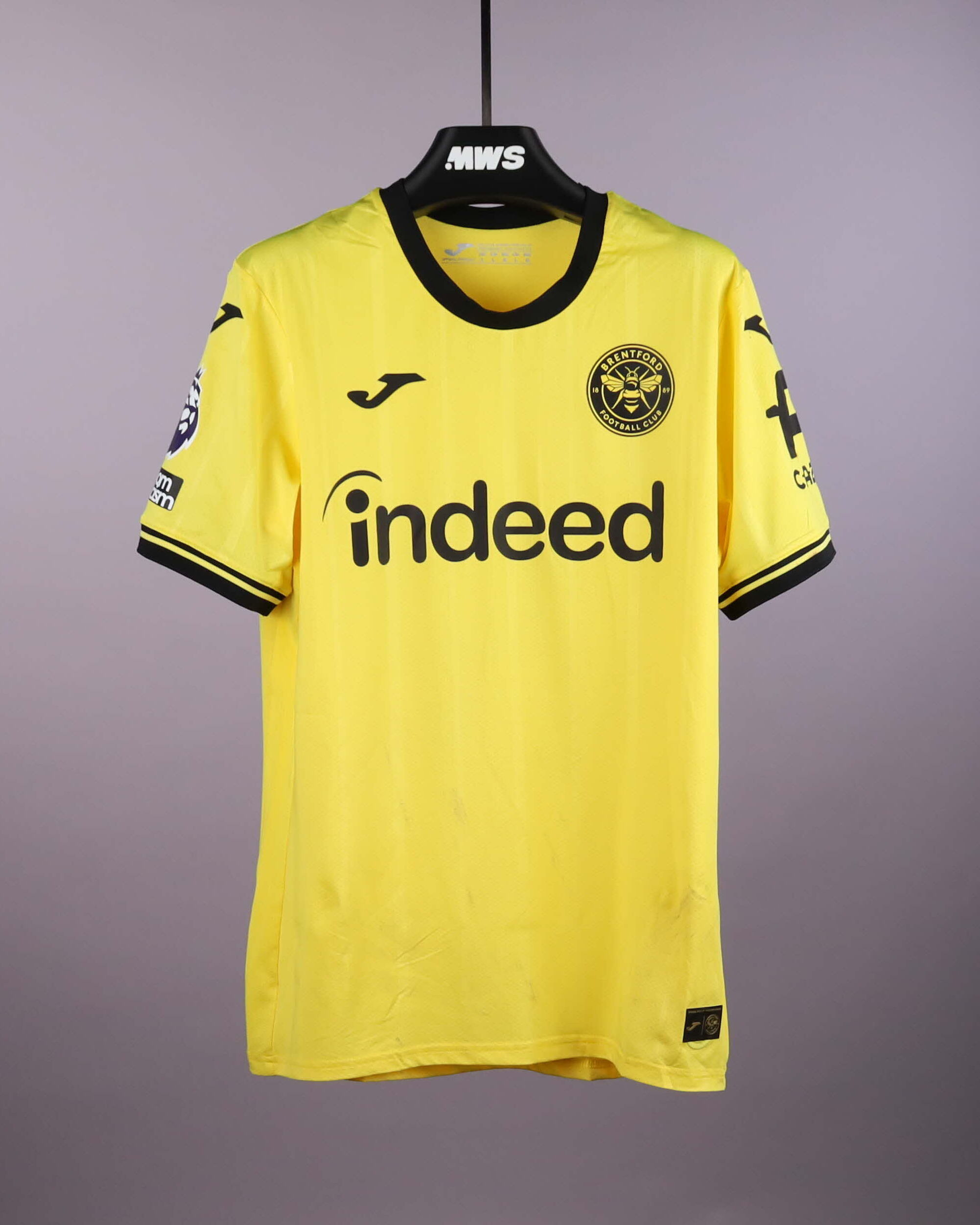 Igor Thiago  Brentford camisa.