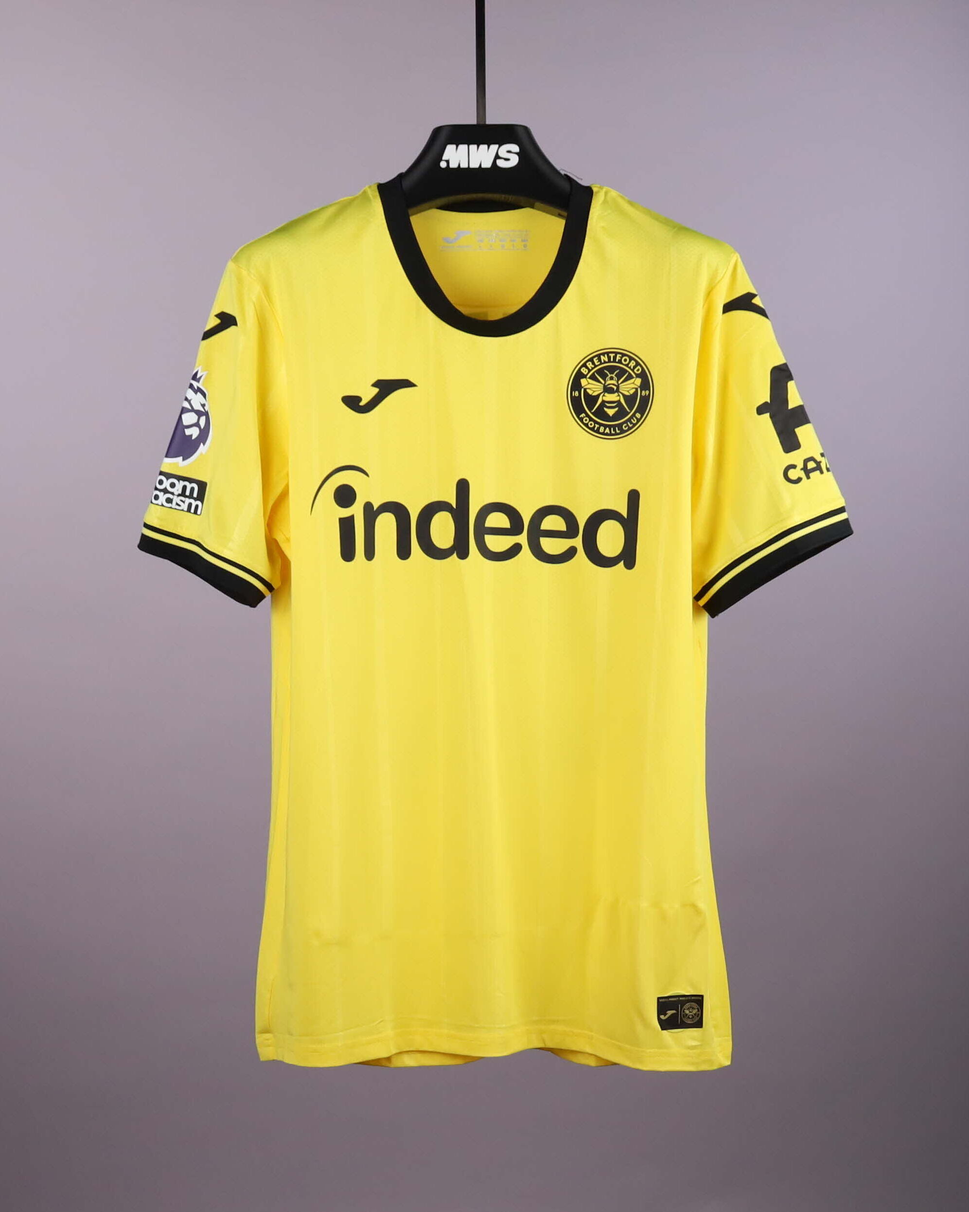 Kristoffer Vassbakk Ajer Brentford camisa.