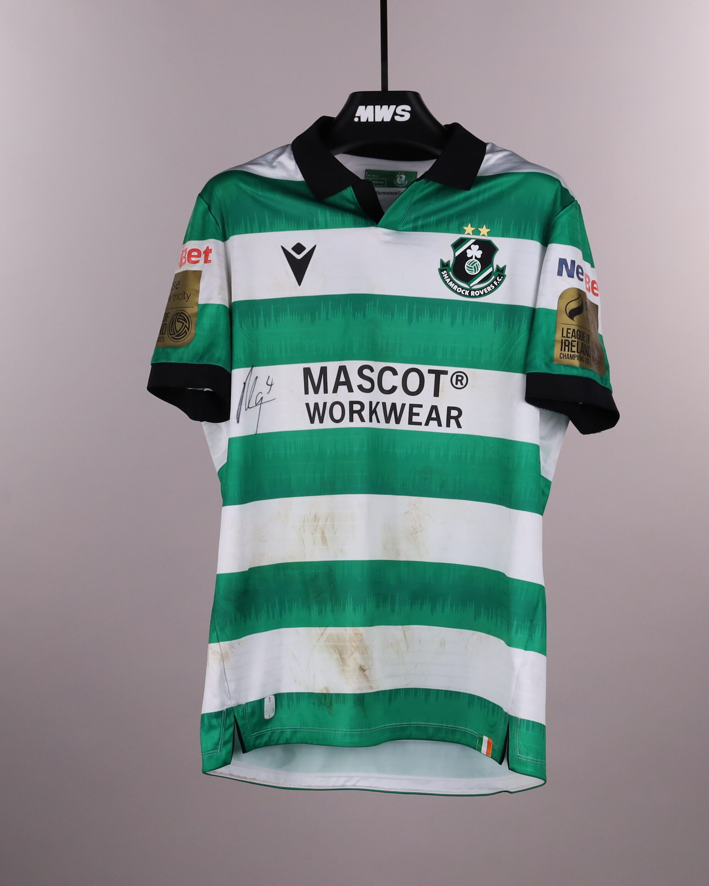 Roberto Lopes Shamrock Rovers shirt