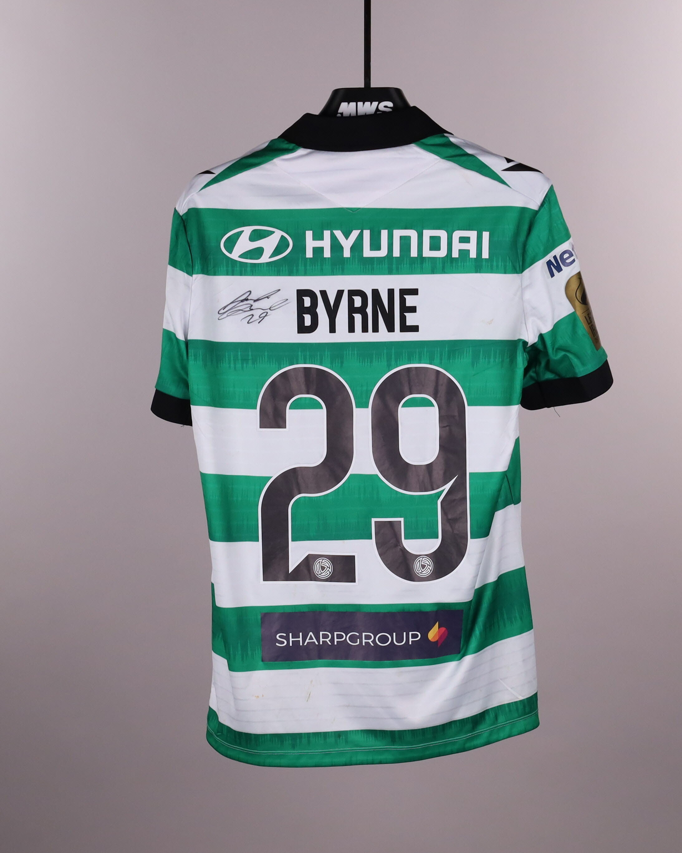 Jack Byrne Shamrock Rovers shirt