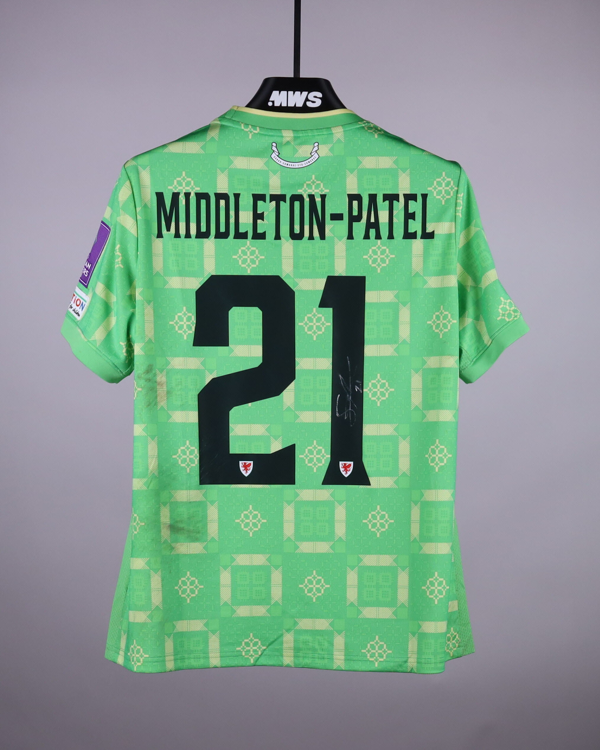 Safia Middleton-Patel Wales W shirt
