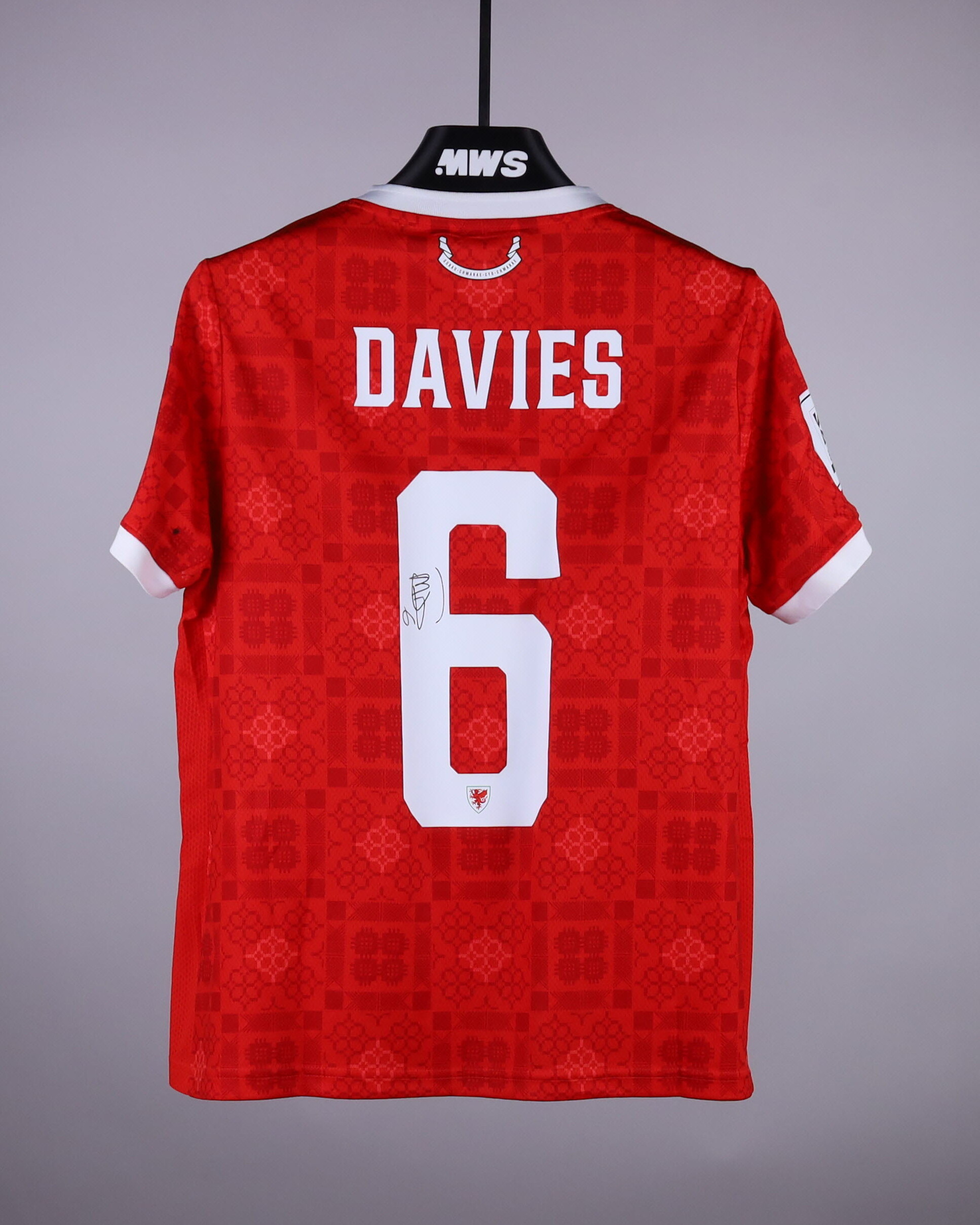 Mayzee Davies Wales W shirt