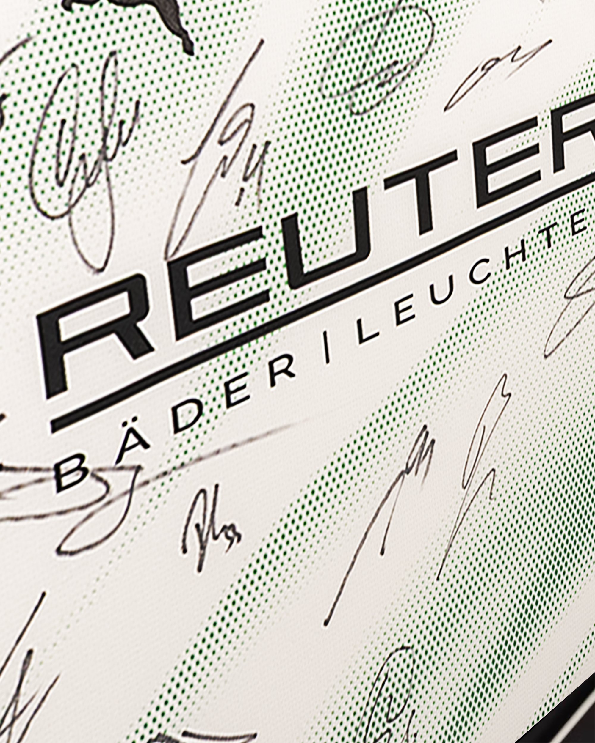Squad Signed Borussia Mönchengladbach Framed Home Shirt 26/27