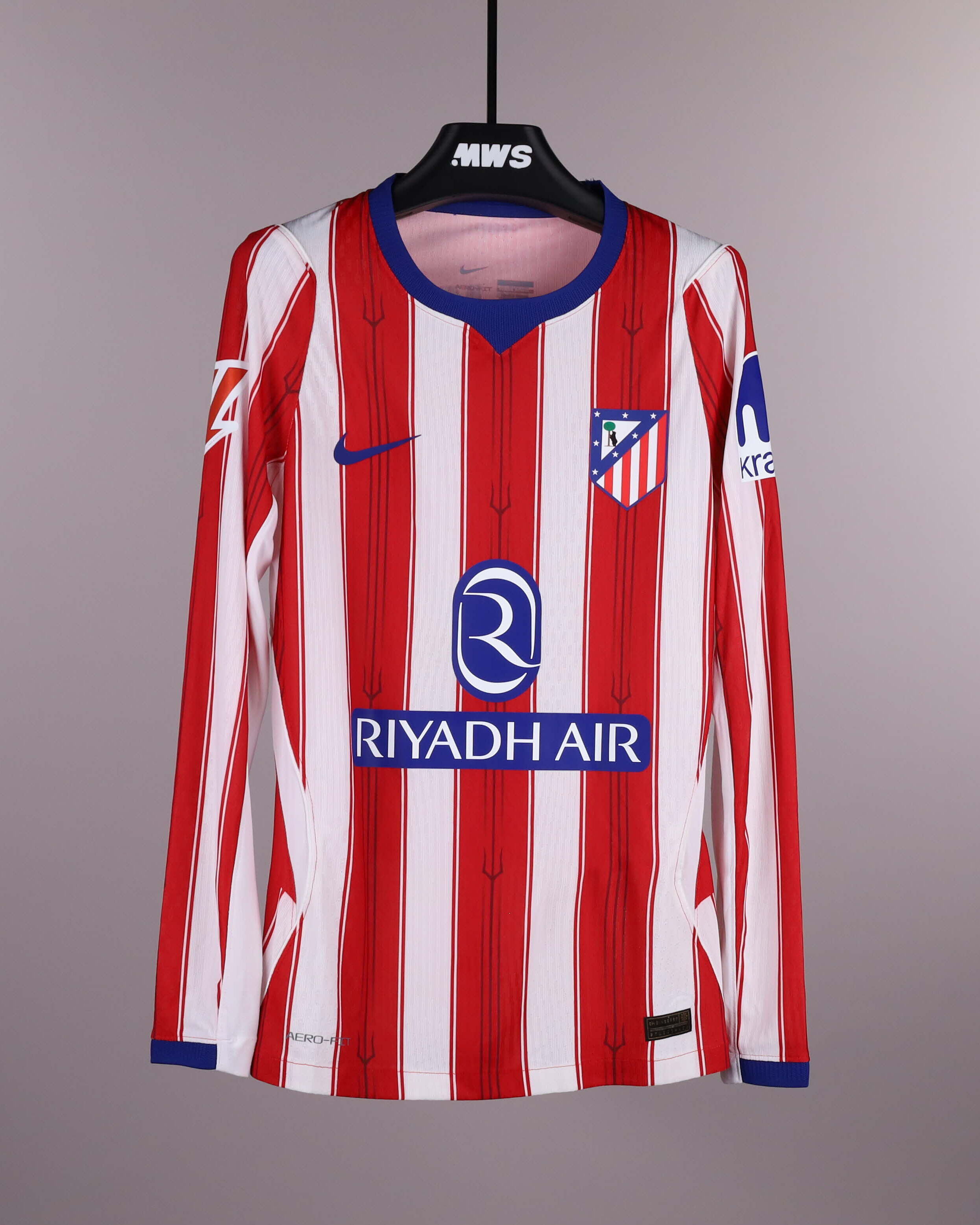 Álex Baena Atlético de Madrid shirt