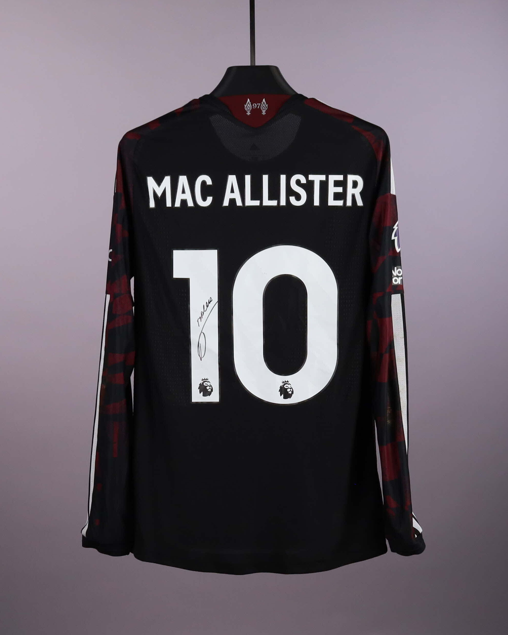 Alexis Mac Allister Liverpool camisa.