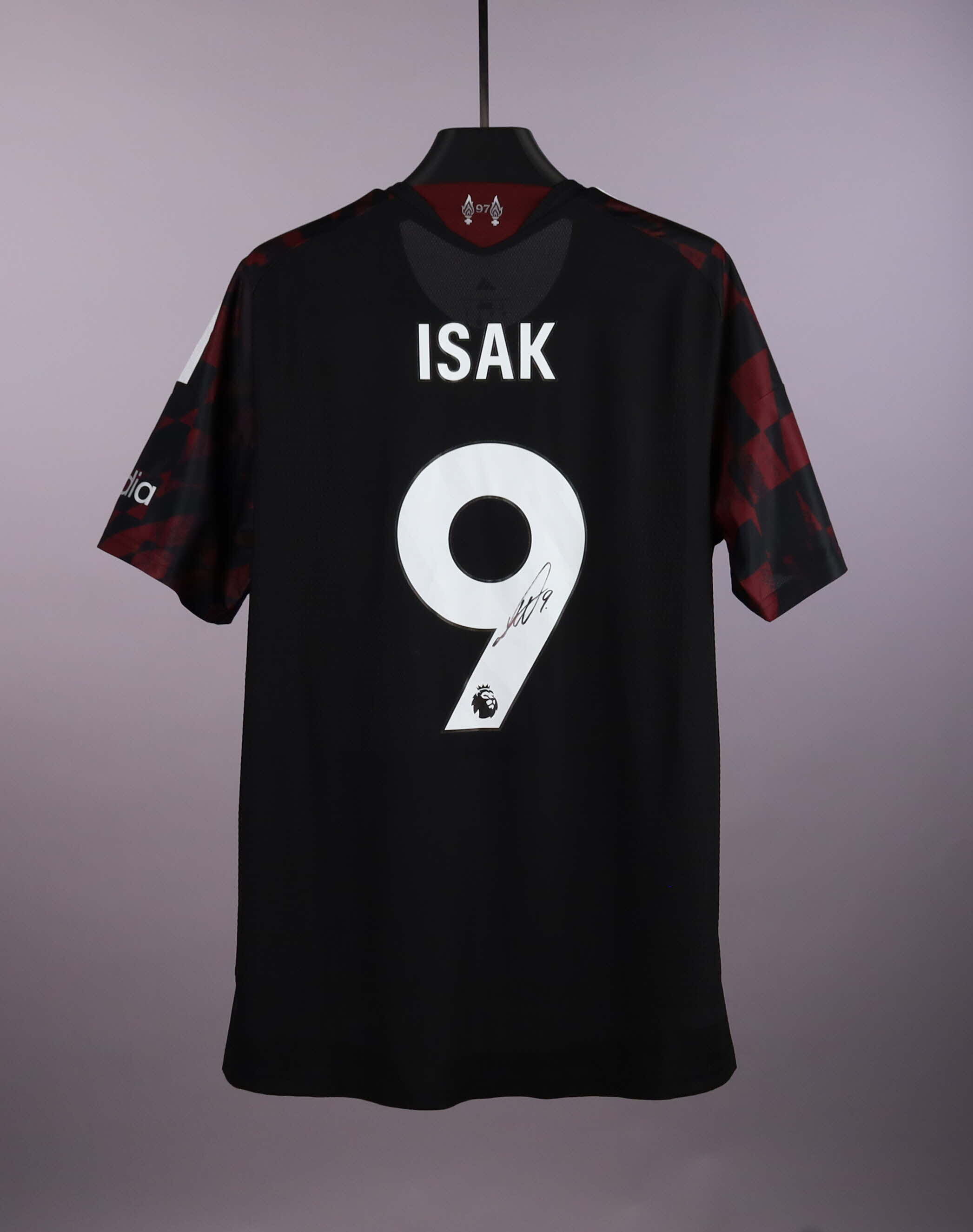 Alexander Isak Liverpool camisa.