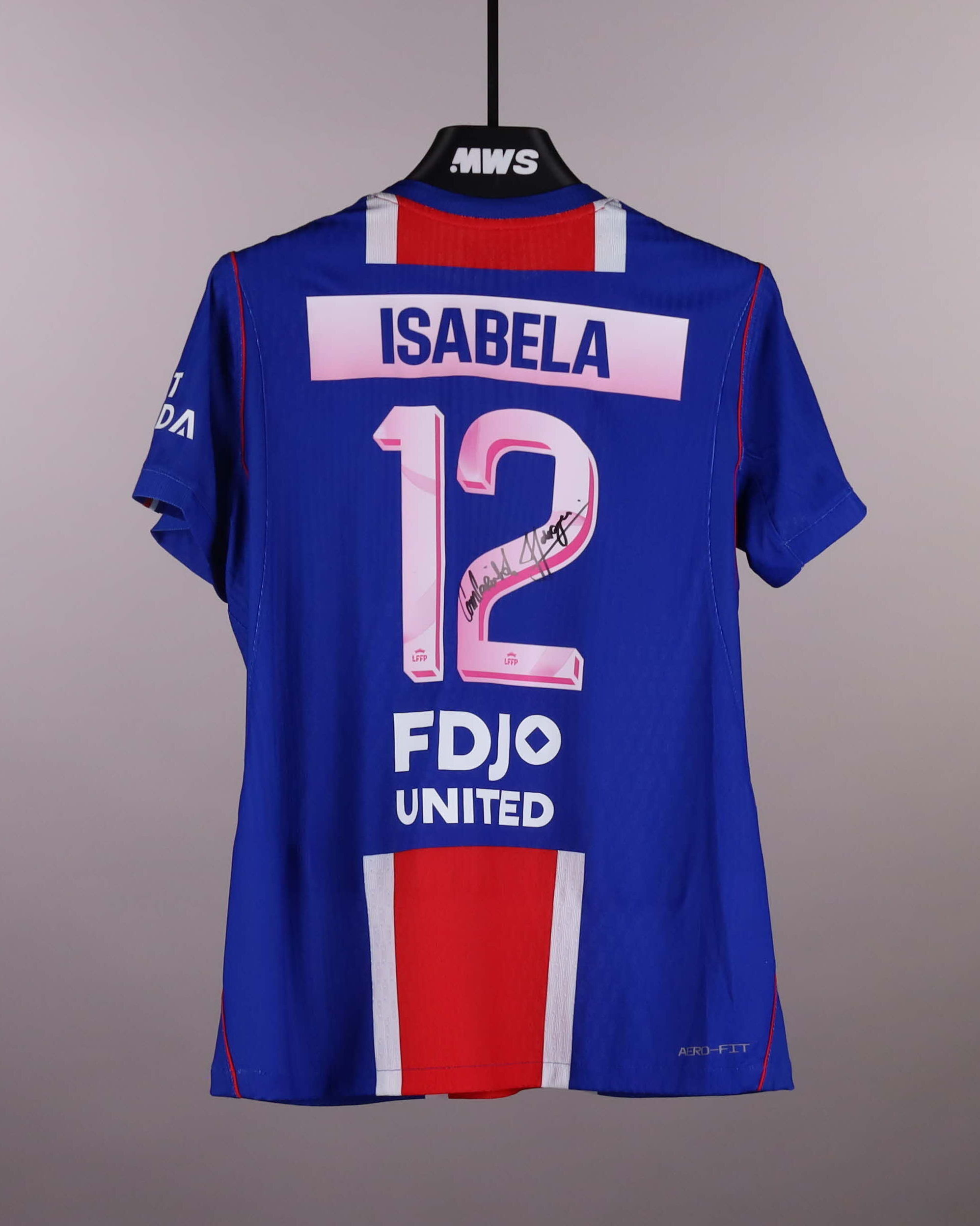 Isabela Chagas Paris Saint-Germain Féminines shirt