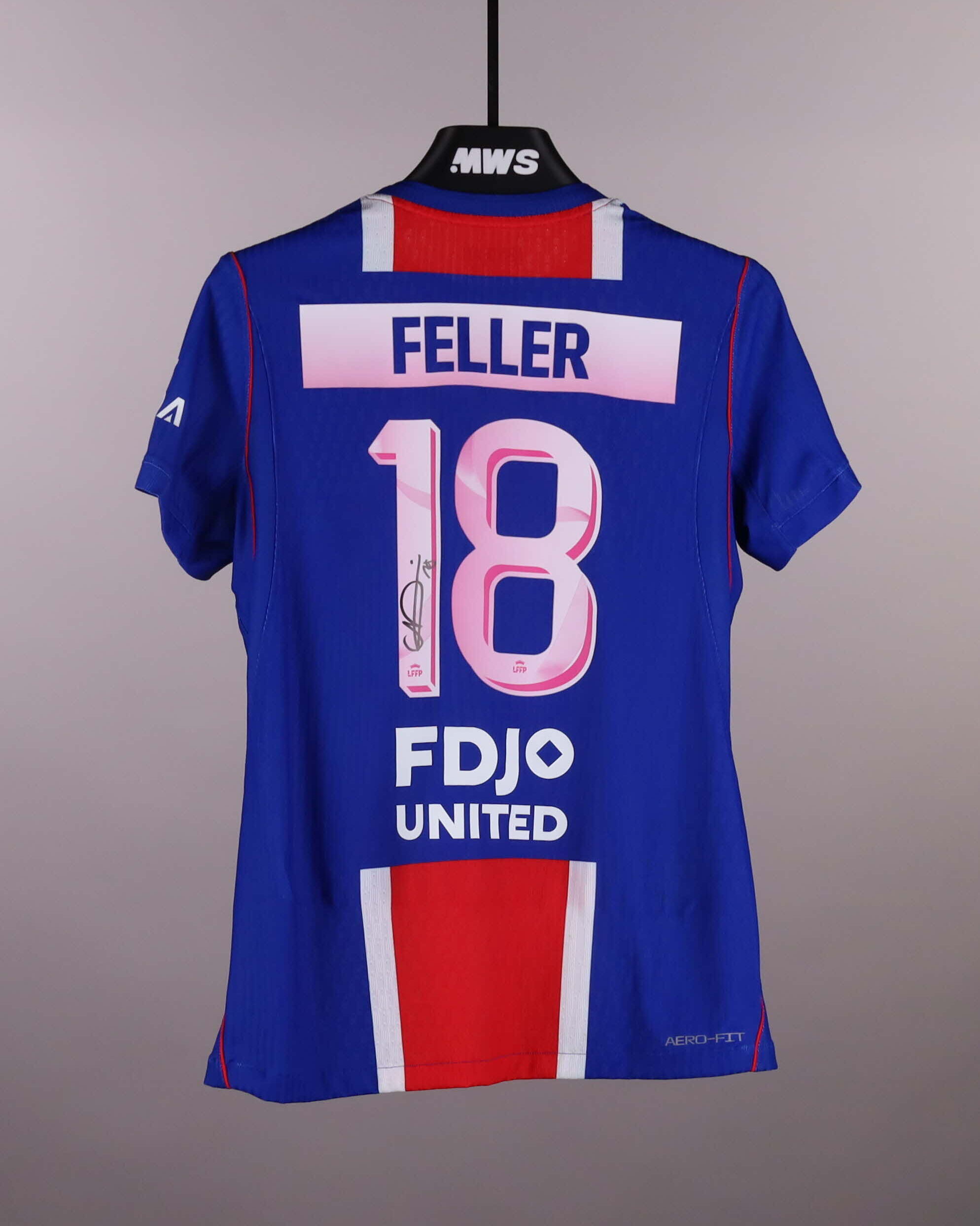 Naomie Feller Paris Saint-Germain Féminines shirt