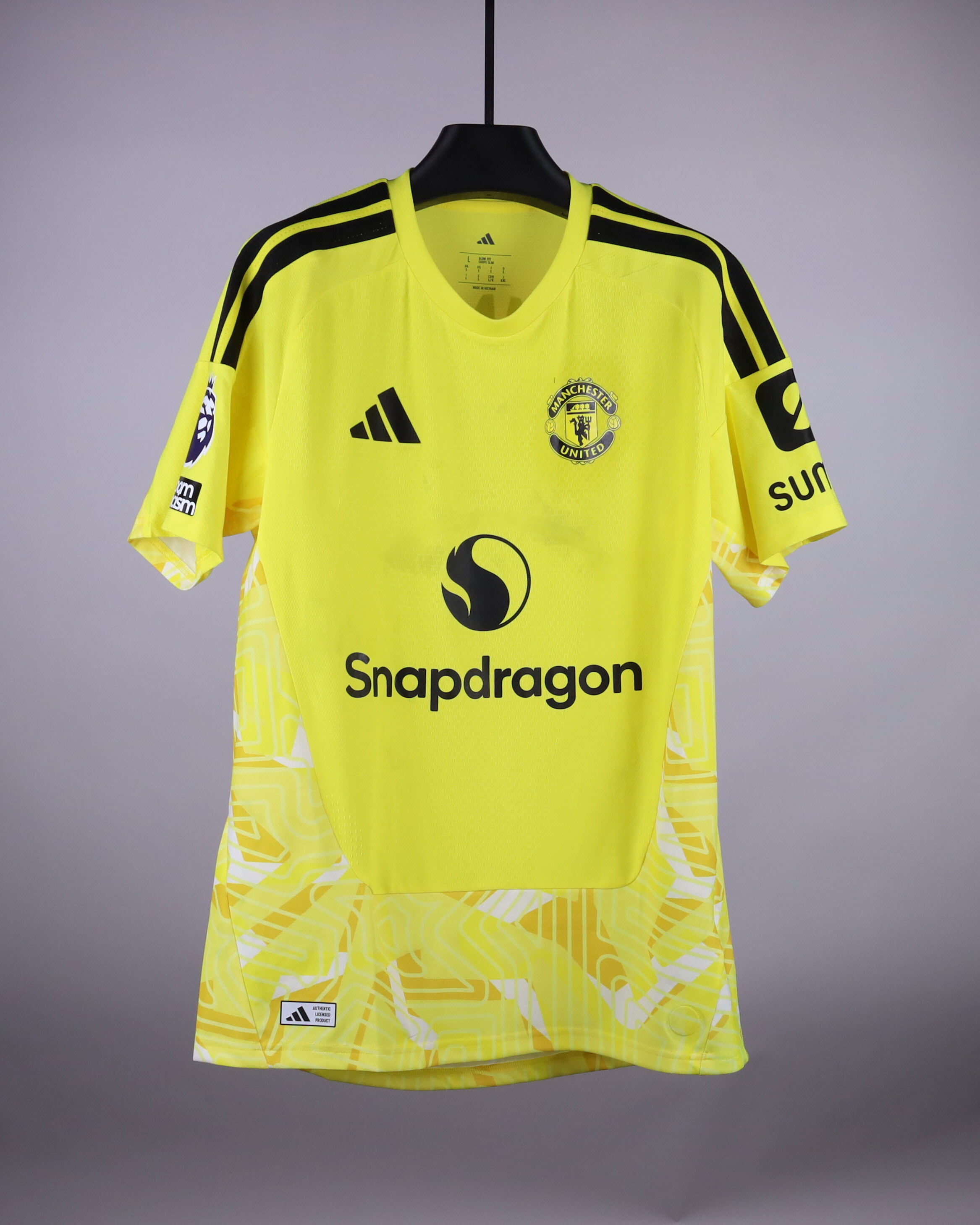 来自Manchester United的Senne Lammens球衣