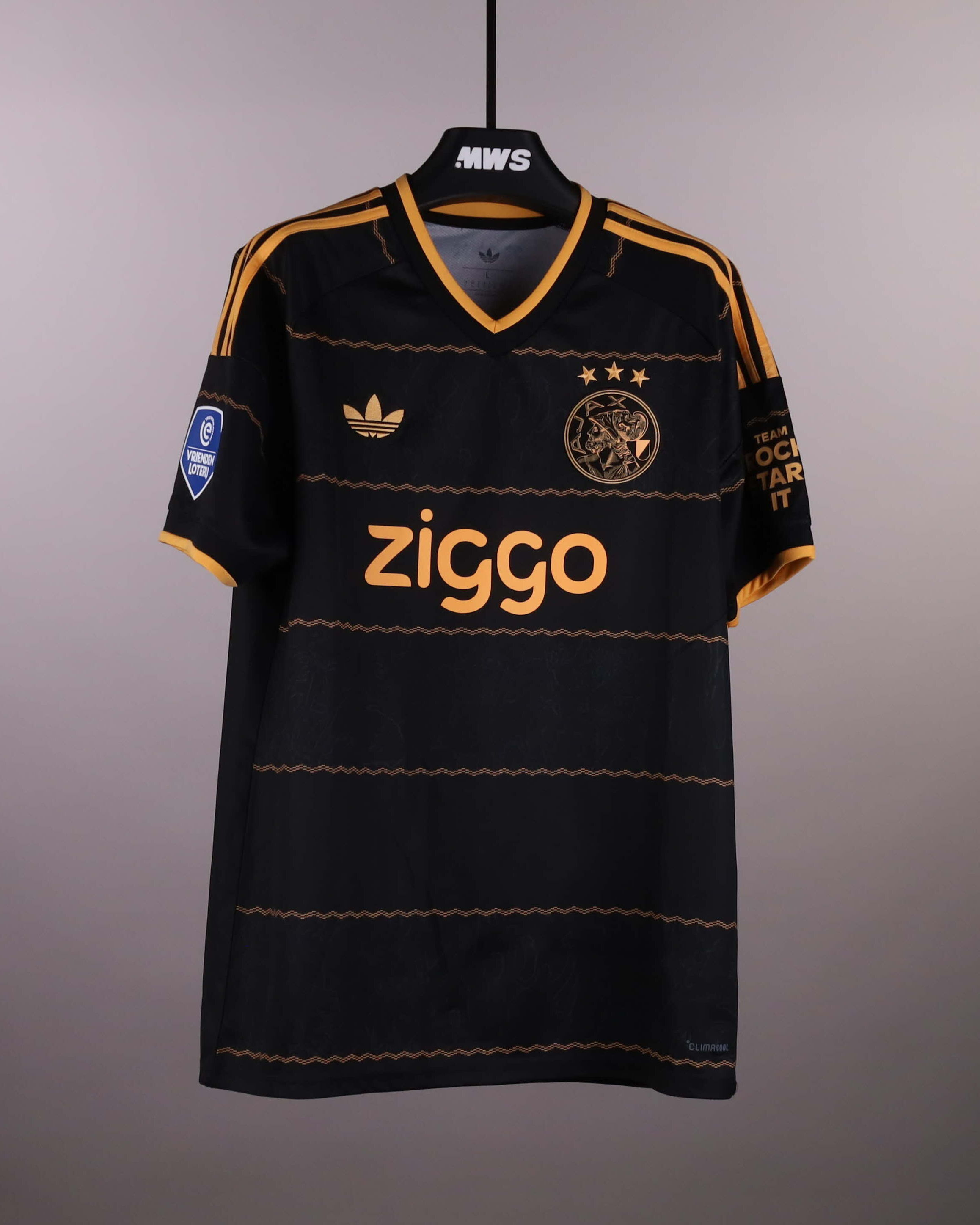 Julian Brandt AFC Ajax shirt