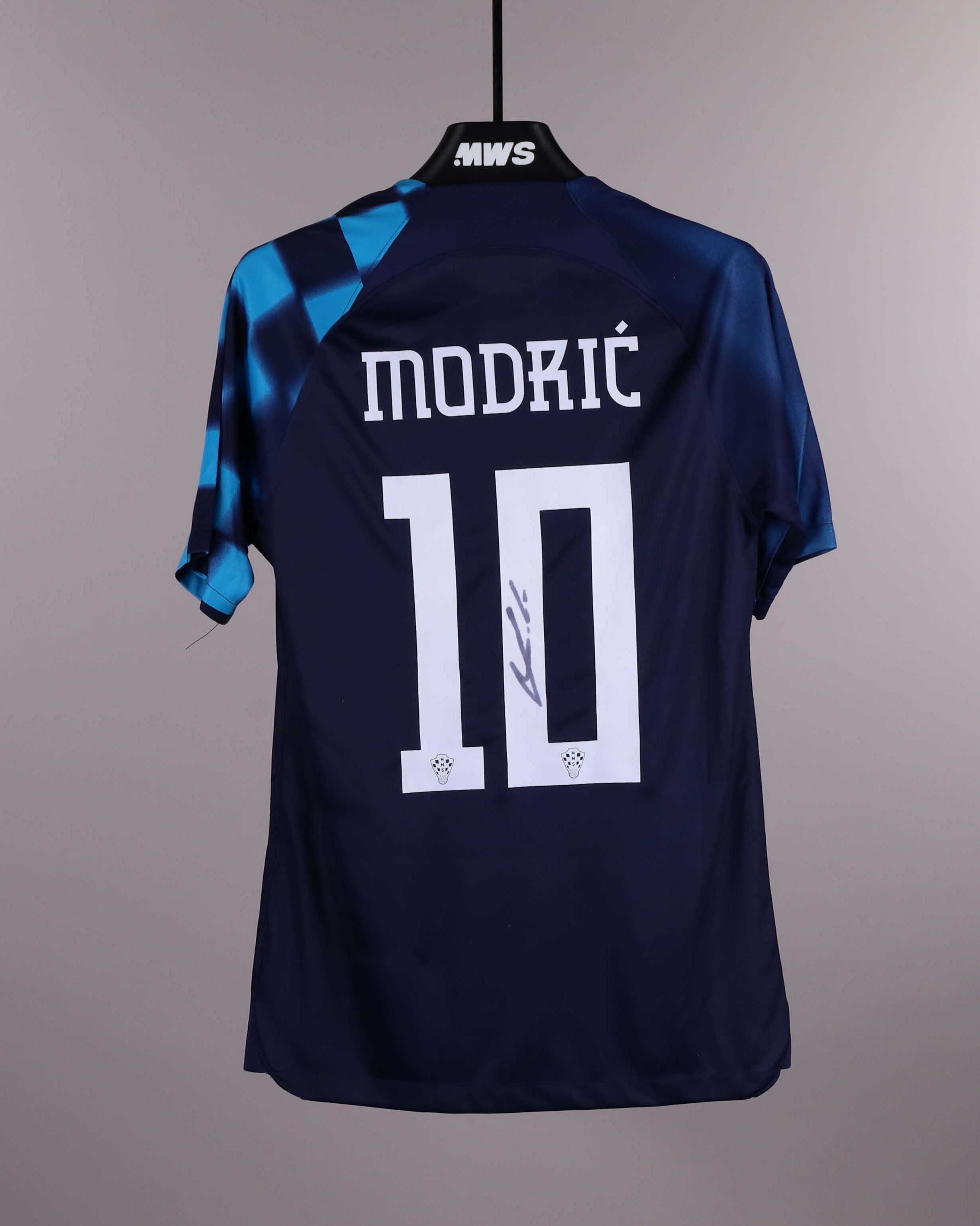 Maglia di Luka Modrić Signed Croatia Away Shirt 22/23 | 4 (Croazia)