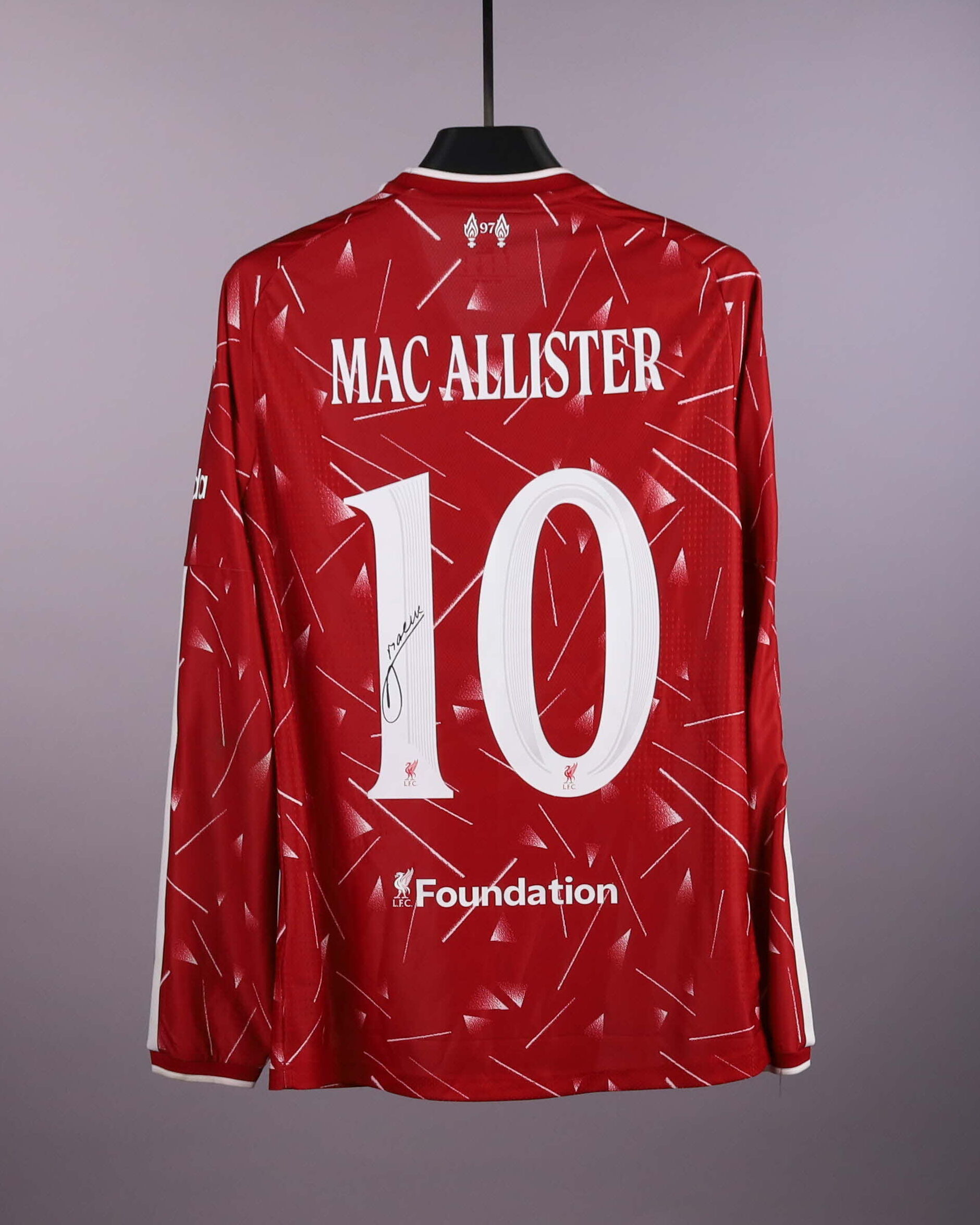 Alexis Mac Allister Liverpool shirt