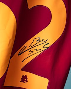 AS Roma 팀의 Edoardo Bove 셔츠