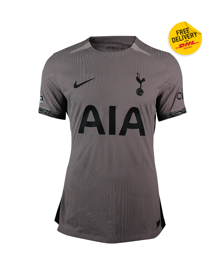 Cristian Romero Tottenham Hotspur shirt
