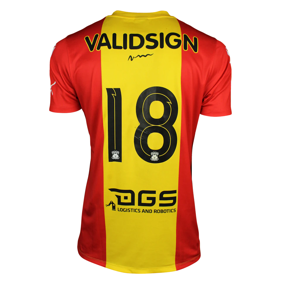 来自Go Ahead Eagles的Willum Thor Willumsson球衣