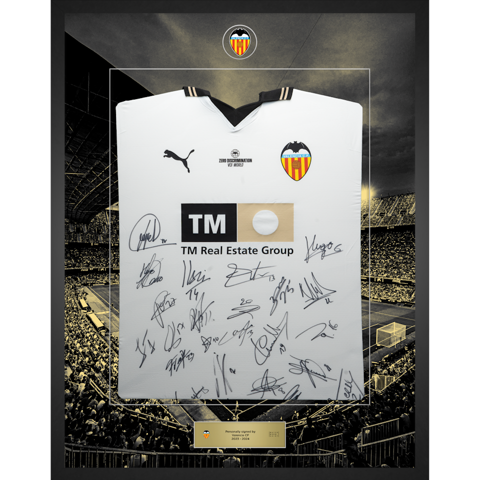 Framed Squad Signed Shirt - 2 | Valencia CF