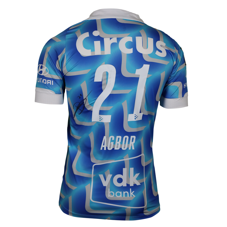 Shirt van Brian Emo Agbor KAA Gent