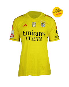 Anatolii Trubin SL Benfica forması