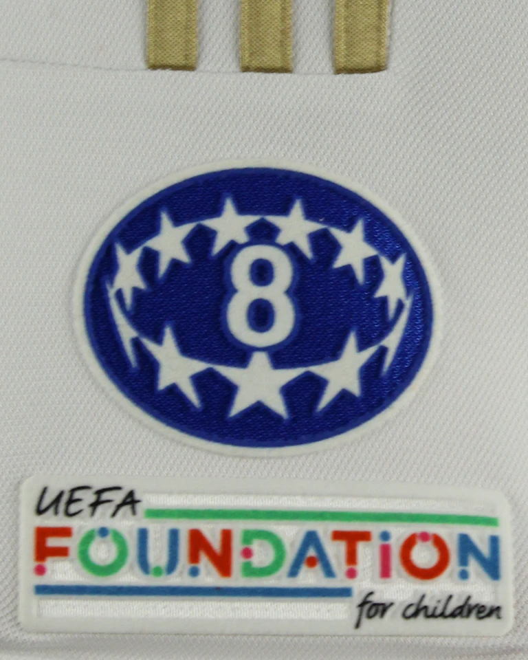 Melchie Dumornay OL Lyonnes shirt