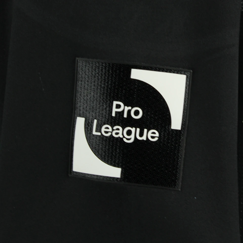 Camisola de Nils De Wilde, Cercle Brugge