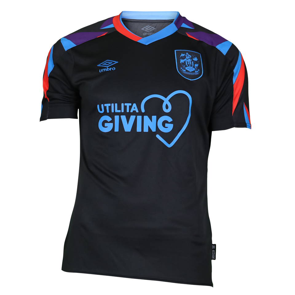 Squad Signed Shirt | Huddersfield 