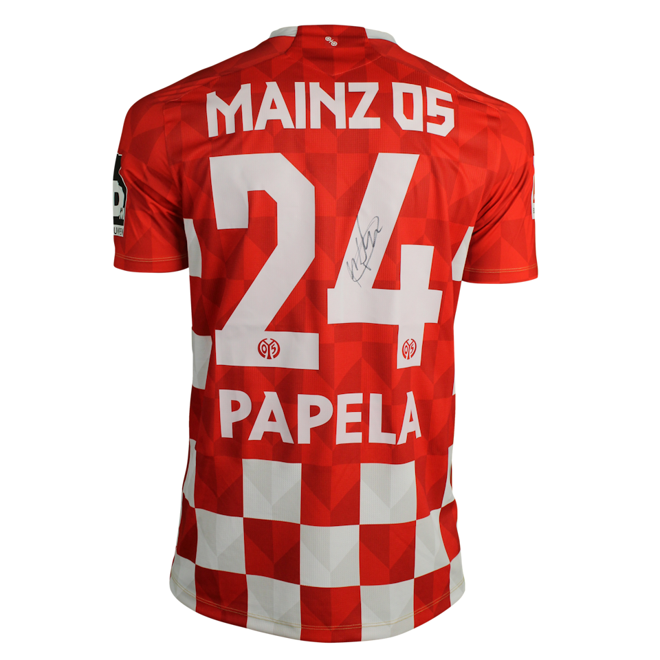 Merveille Papela Mainz 05 shirt